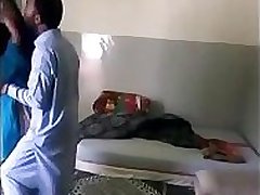 Pakistani bhabhi secret affair leaked online - fuckmypakistanigf.com