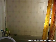 Indian girl meenal sood homemade self recorded shower exposing herself off